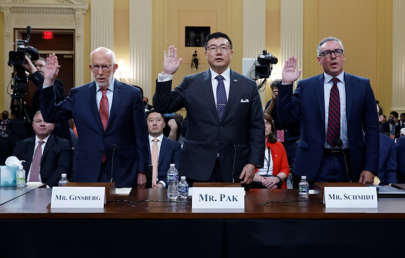 Republican election attorney Ben Ginsberg, former U.S. Attorney for Georgia Bjay Pak, who resigned as former President Trump sought to overturn Georgia's 2020 election results and Al Schmidt, the only Republican on Philadelphia's 2020 elections board, are sworn in to testify during the second public hearing of the U.S. House Select Committee to Investigate the January 6 Attack on the United States Capitol, on Capitol Hill in Washington, U.S., June 13, 2022.  REUTERS/Jonathan Ernst/Pool