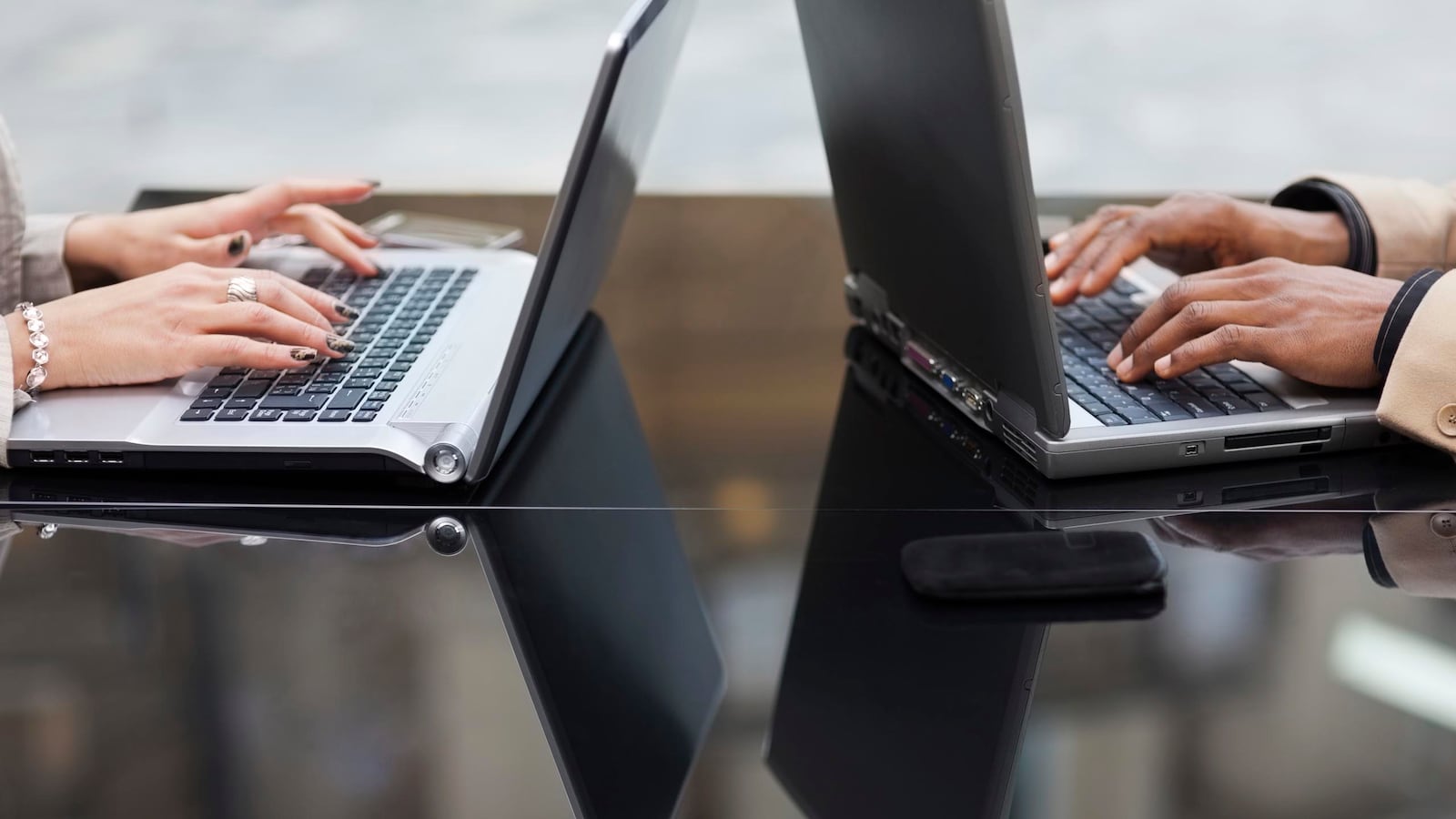 articles/2013/05/12/the-art-of-digital-correspondence/130509-digital-correspondence-walther-tease_jnnjqz