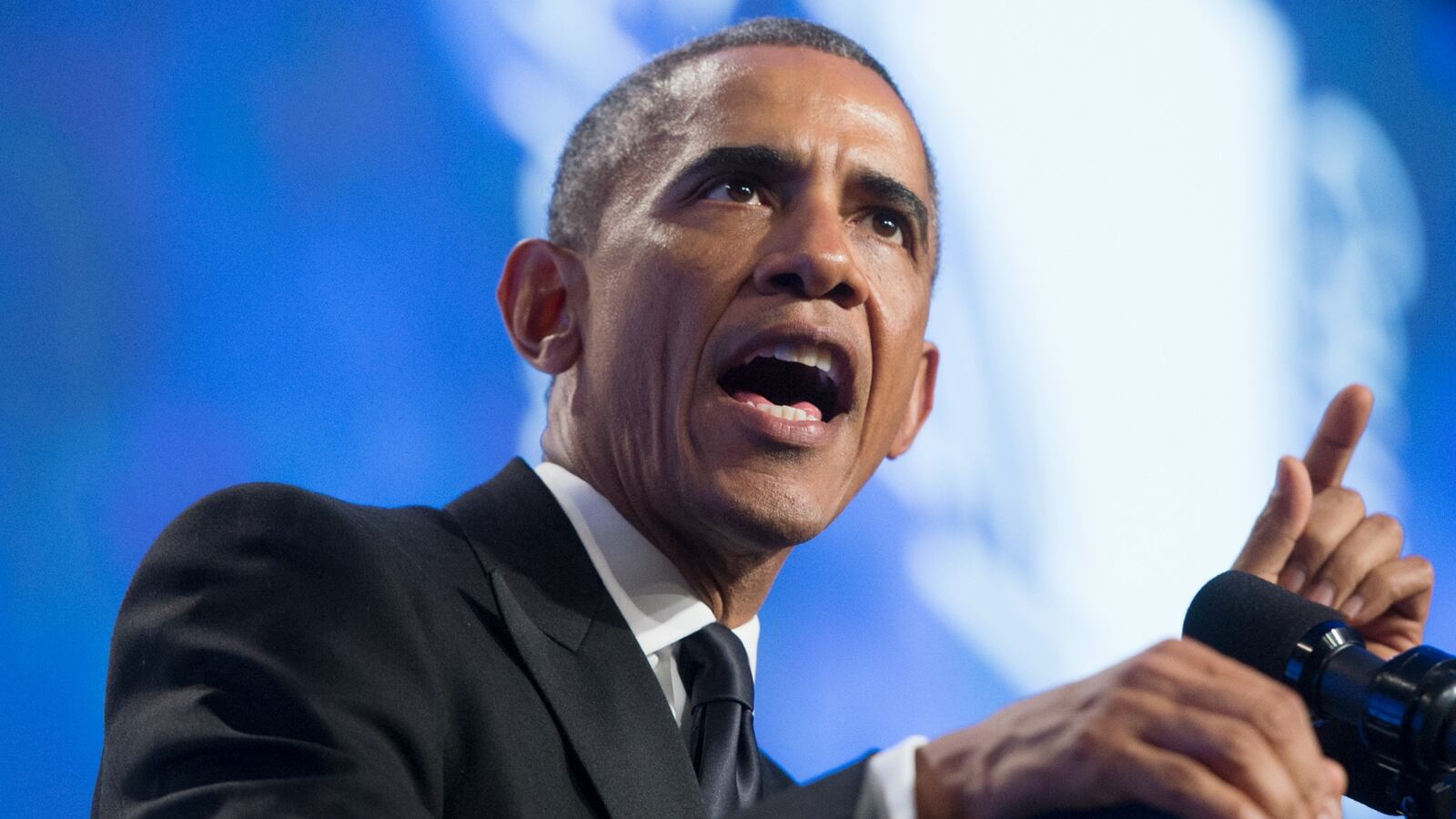 cheats/2014/10/03/fake-politician-got-into-obama-event/141003-obama-cheat_im8gvw