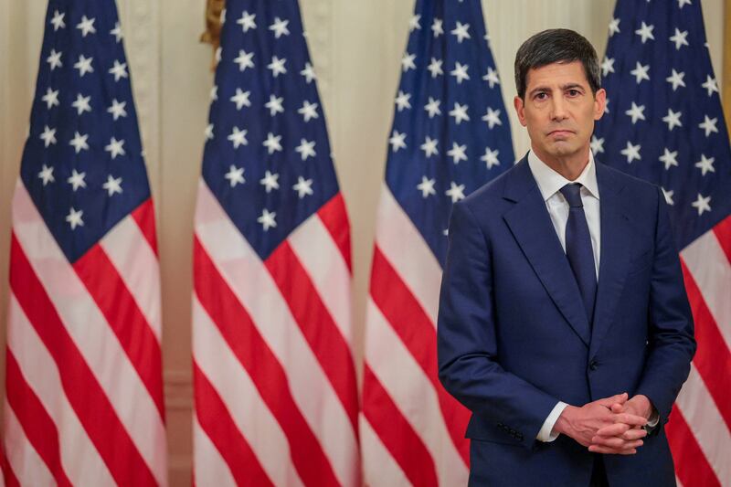 Incoming Federal Reserve Chair Kevin Warsh stands in the East Room during his swearing-in ceremony, at the White House in Washington, D.C., U.S., May 22, 2026. REUTERS/Jonathan Ernst