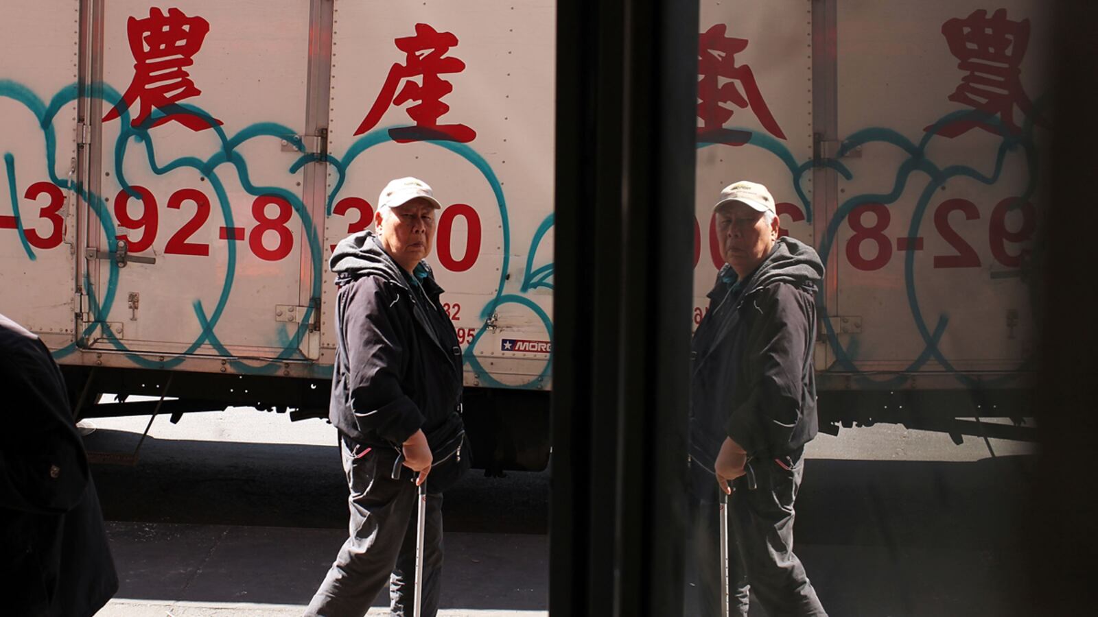 articles/2012/06/26/asian-americans-reject-good-news-in-pew-report/asian-americans-pew-report-chen_eo9knk