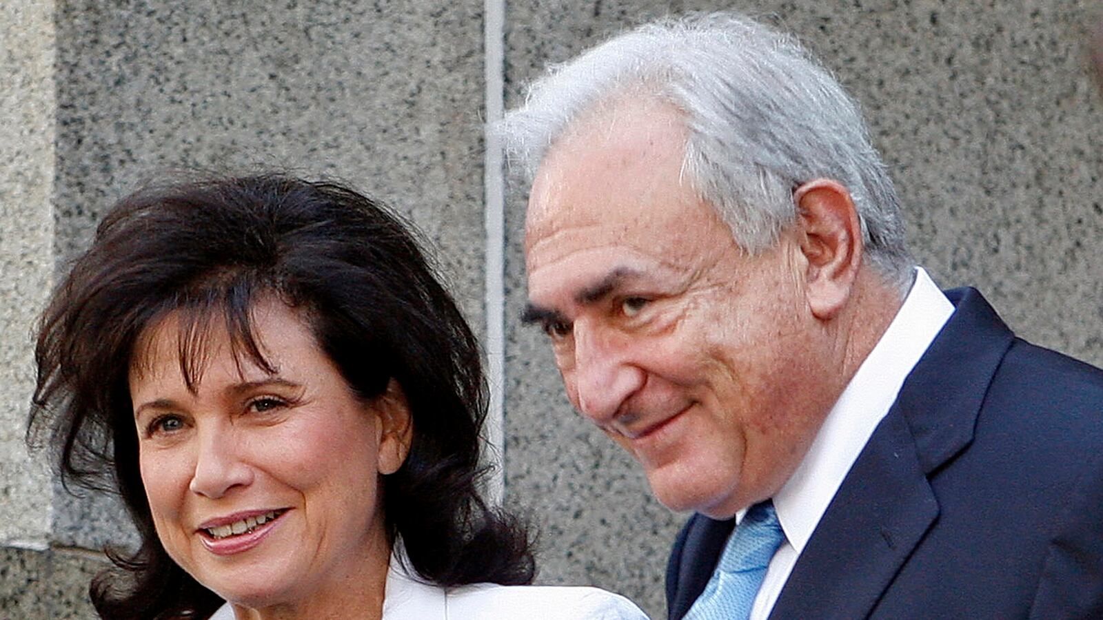 cheats/2012/06/29/dsk-and-his-wife-separate/dsk-wife-split-cheat_vjcztz