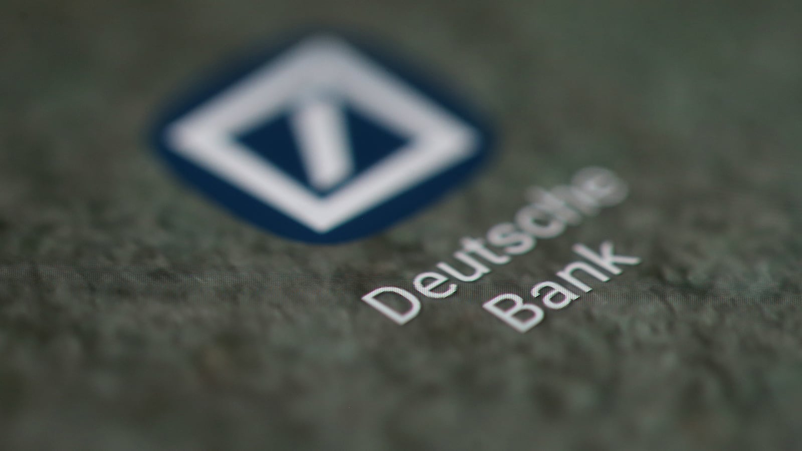 deutsche-bank_rxjlnd