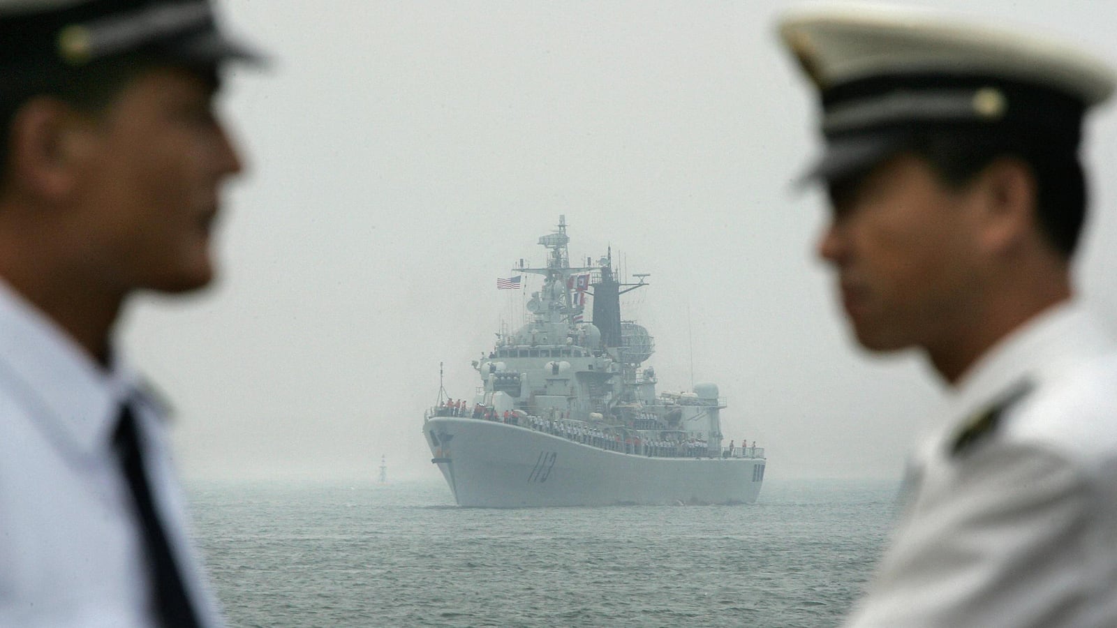 articles/2014/04/25/did-obama-just-draw-another-red-line-in-the-east-china-sea/140424-auslin-obama-tease_jimrs0