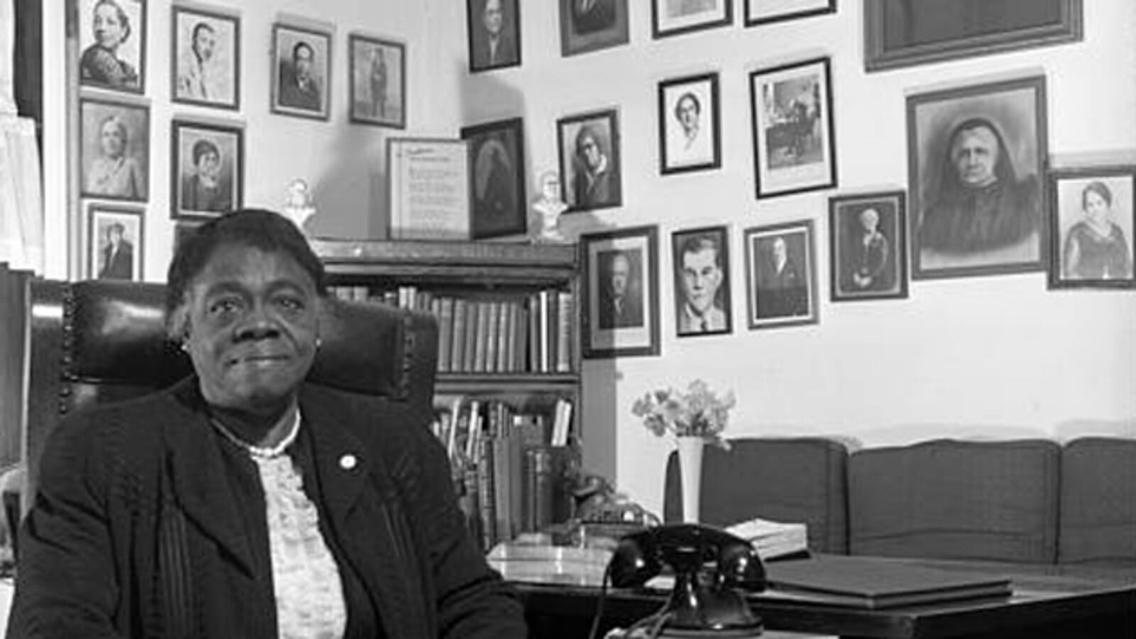 cheats/2012/01/26/red-tails-leaves-out-women/red-tails-movie-cs_favwpy