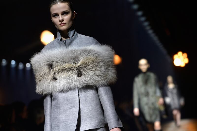 galleries/2014/02/26/best-of-paris-fashion-week-fall-winter-2014-photos/140228-paris-fashion-1_jfkxqi