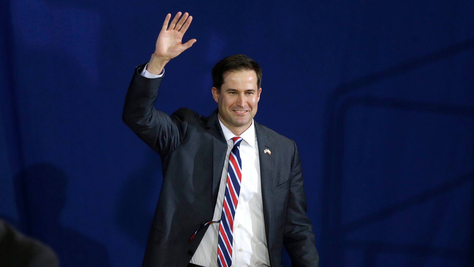 articles/2015/11/20/iraq-war-vet-bitchslaps-the-bigots/151120-oneil-moulton2-tease_xqmo1t