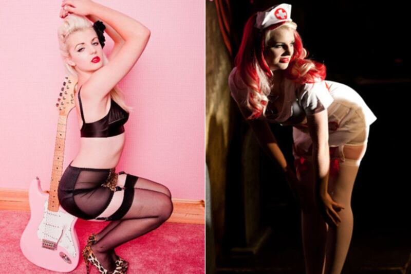 articles/2012/03/15/meet-katrina-darling-kate-middleton-s-naughty-burlesque-dancing-cousin/kate-middleton-stripper-cousin-tease_jakmvb