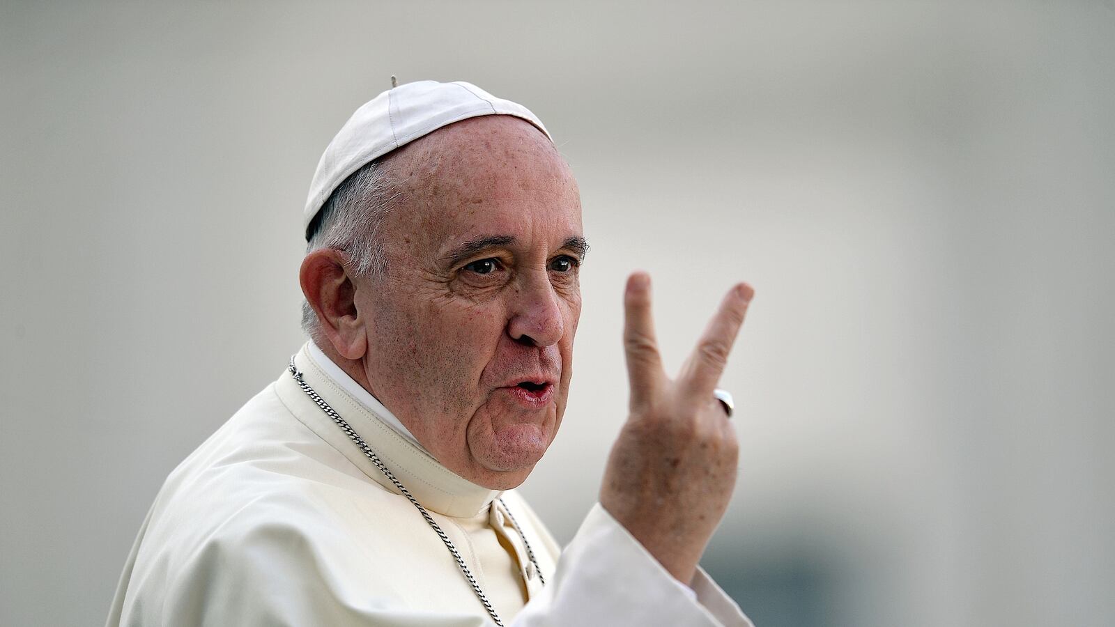 cheats/2015/08/05/the-pope-says-remarrying-is-not-so-bad/150805-pope-remarrying-ok-cheat_hu8m4q
