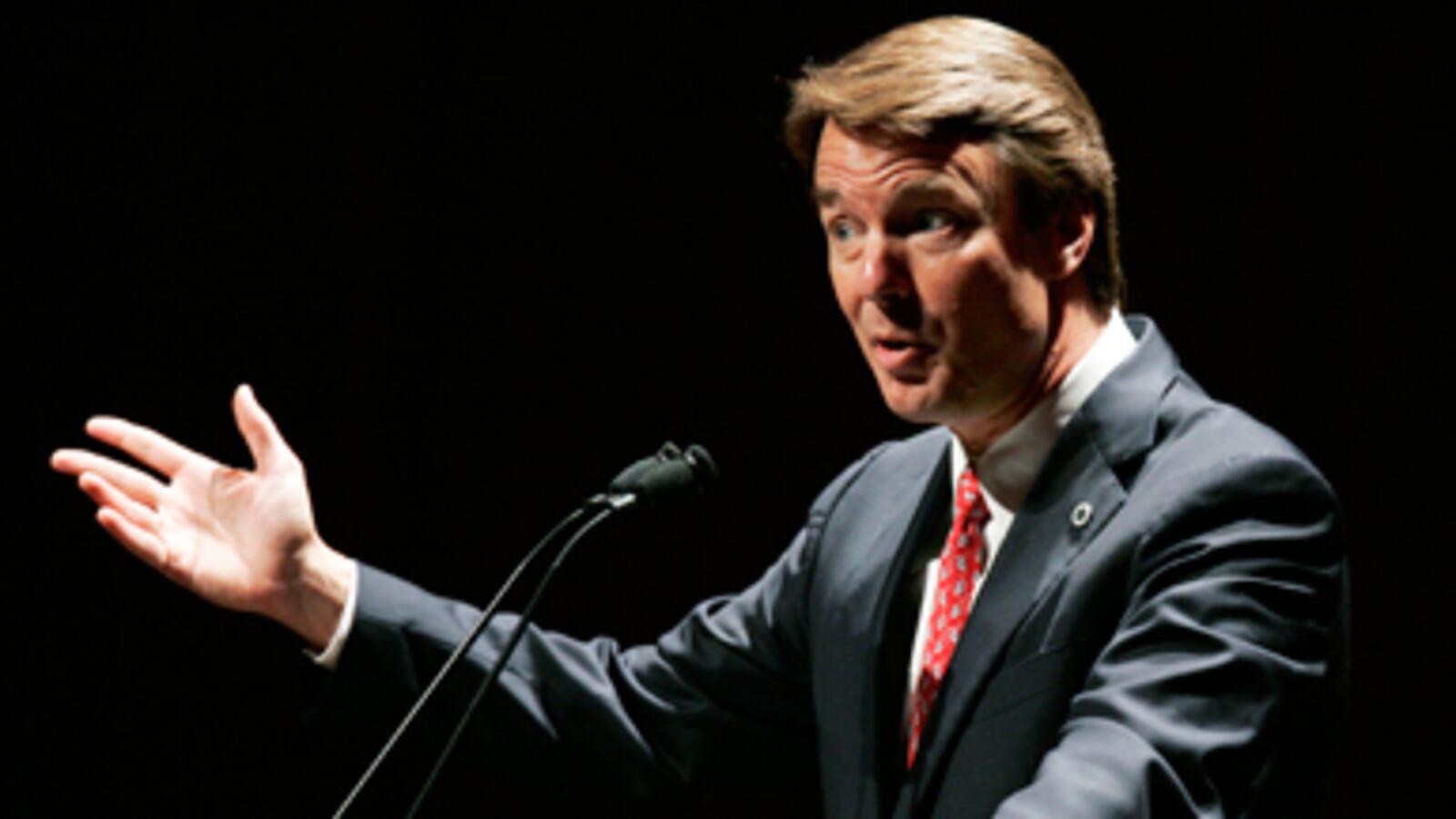 articles/2011/05/26/john-edwards-indictment-expected-what-he-faces-in-court/stone-edwards-legal_183219_vti7mx