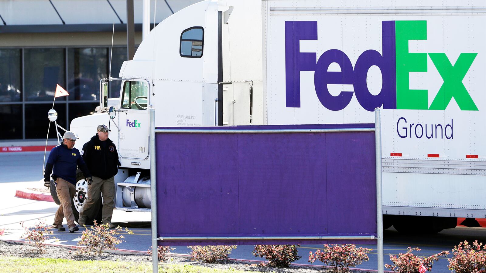 180320-Messer-new-attacks-austin-bomb-hero_yizbf2