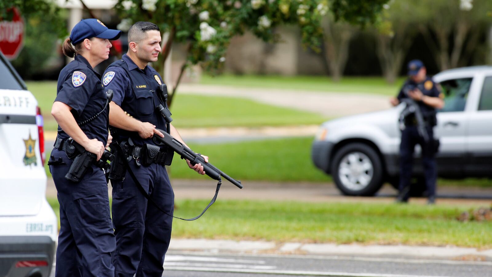 cheats/2016/07/17/gavin-long-id-d-as-baton-rouge-cop-killer/160717-dead-baton-rouge-shooter-tease_s63kz4