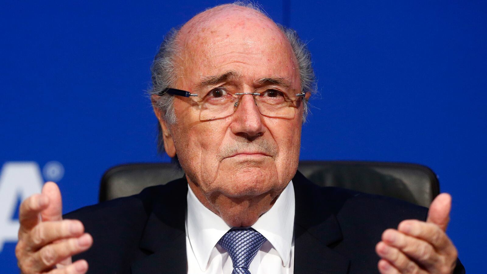 cheats/2015/11/21/fifa-sanction-sepp-blatter/151121-sapp-blatter-cheat_orumvw