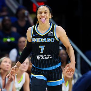 Chicago Sky guard Chennedy Carter (7) reacts during the first quarter against the Dallas Wings at College Park Center. 