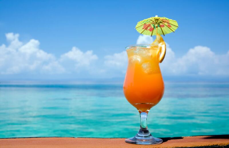 galleries/2010/07/12/the-healthiest-and-fattiest-cocktails/summer-drinks---planters-punch_swsfui