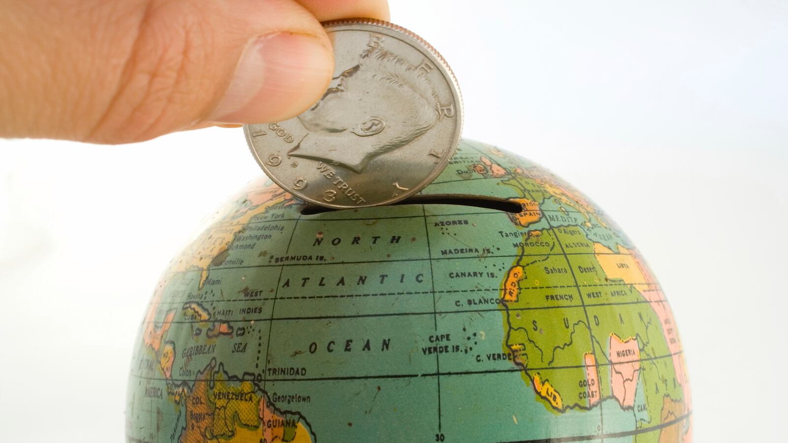 articles/2013/09/06/the-big-idea-can-innovation-save-us/130905-the-bet-tease_mzggdv