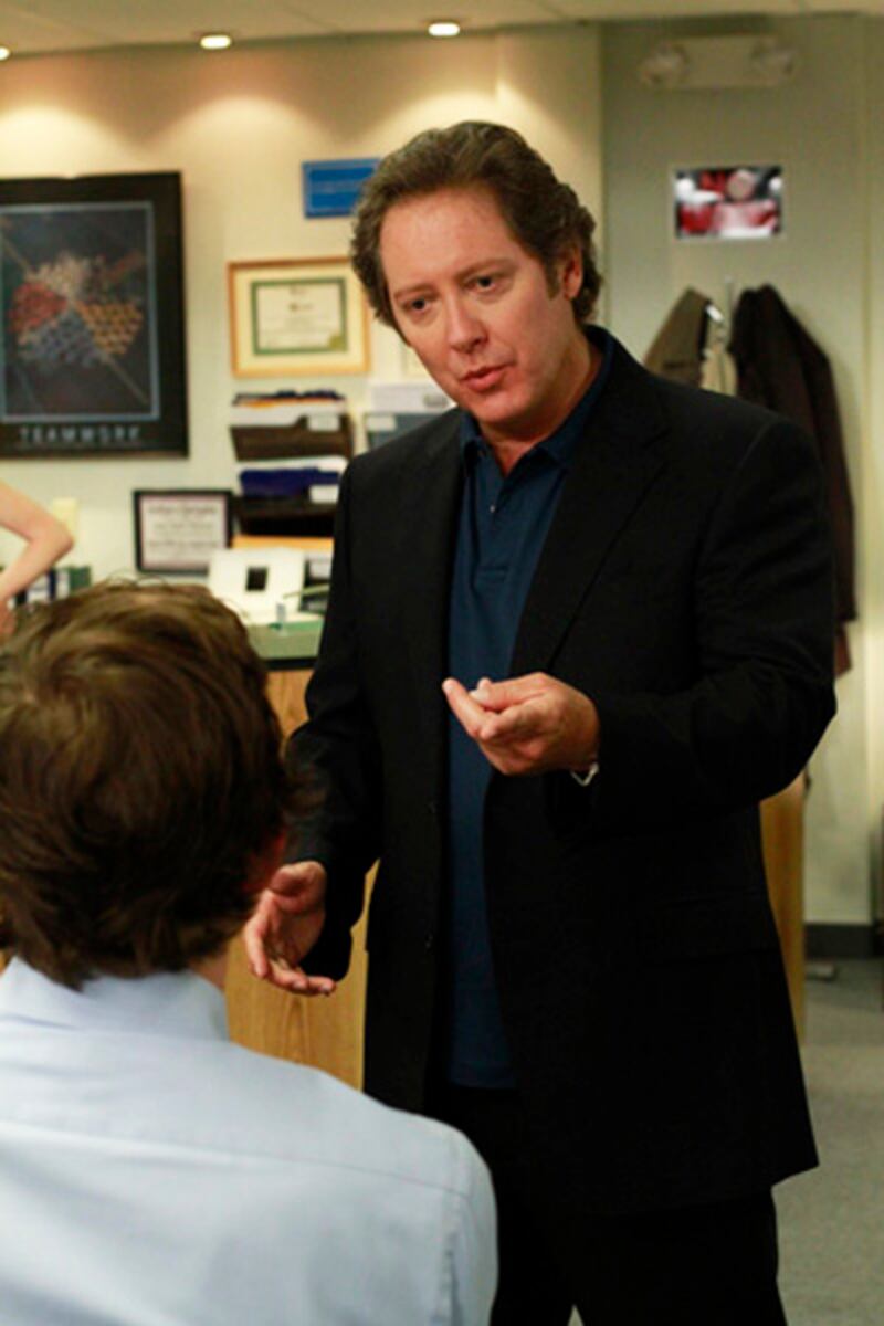 galleries/2011/09/13/fall-tv-preview-the-good-wife-dexter-bones-and-more-cliffhangers-photos/clffhangers-the-office-12_lhoeau