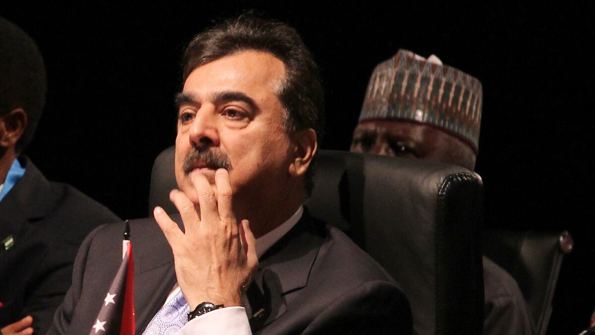 cheats/2012/01/16/pakistani-p-m-accused-of-contempt/yousaf-raza-gilani-accused-contempt-cs_s6hedr