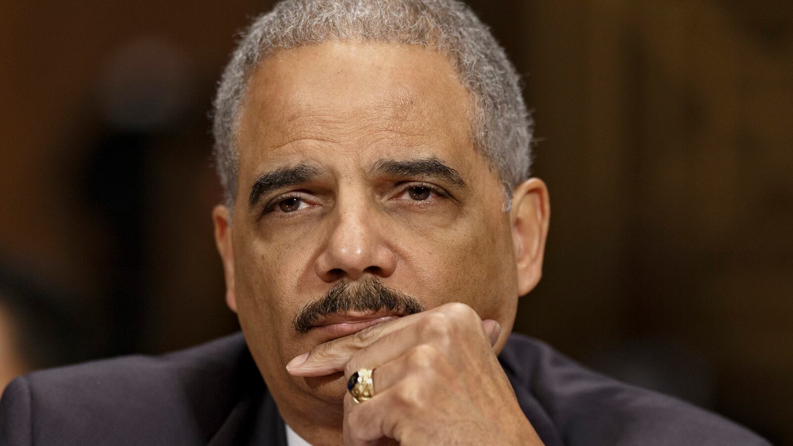 articles/2014/02/08/first-test-of-pen-and-phone-in-holder-s-gay-rights-announcement/140207-jacobs-holder-tease_agn2nv