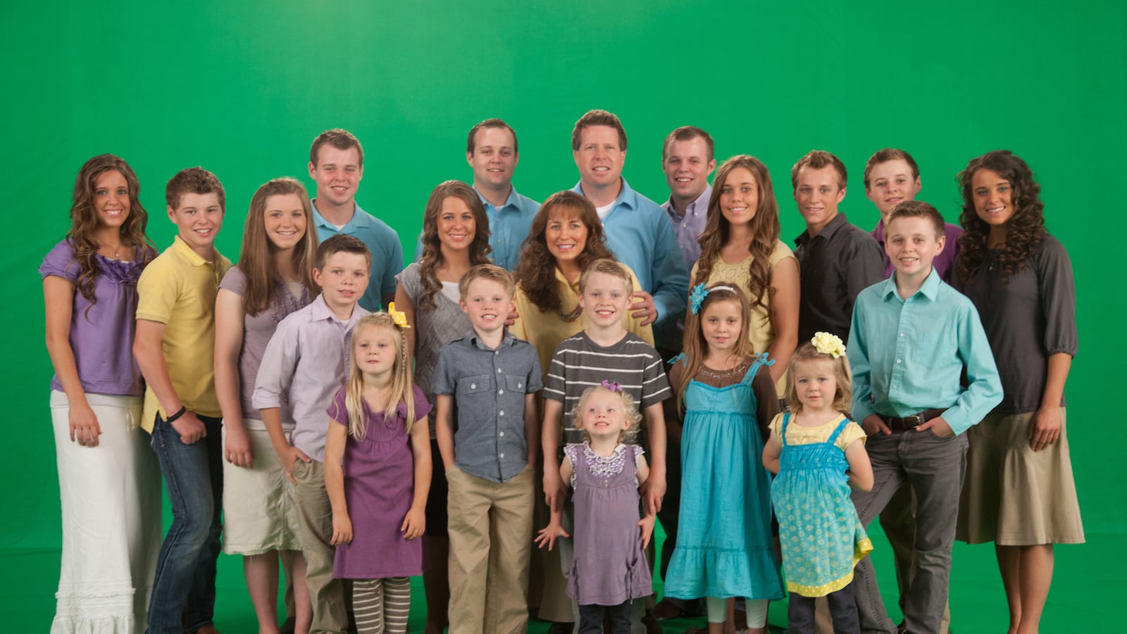 articles/2014/04/16/sex-scandal-rocks-the-duggars-christian-patriarchy-movement/140416-duggars-marcotte-tease_jingo2