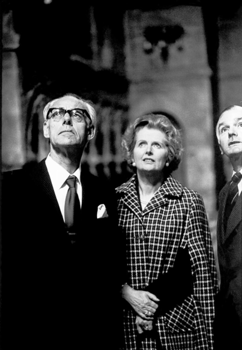 galleries/2012/01/05/photographer-eve-arnold-dies-see-her-photos-of-marilyn-monroe-and-more-photos/eve-arnold-obit-gal-thatcher_o7tqgu