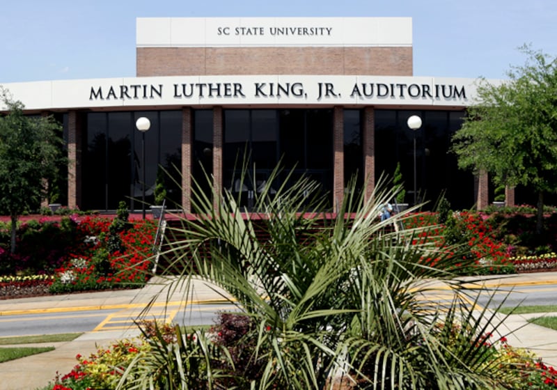 galleries/2009/09/16/25-colleges-with-the-worst-crime-rankings/dangerous-schools---south-carolina_j7jxx6