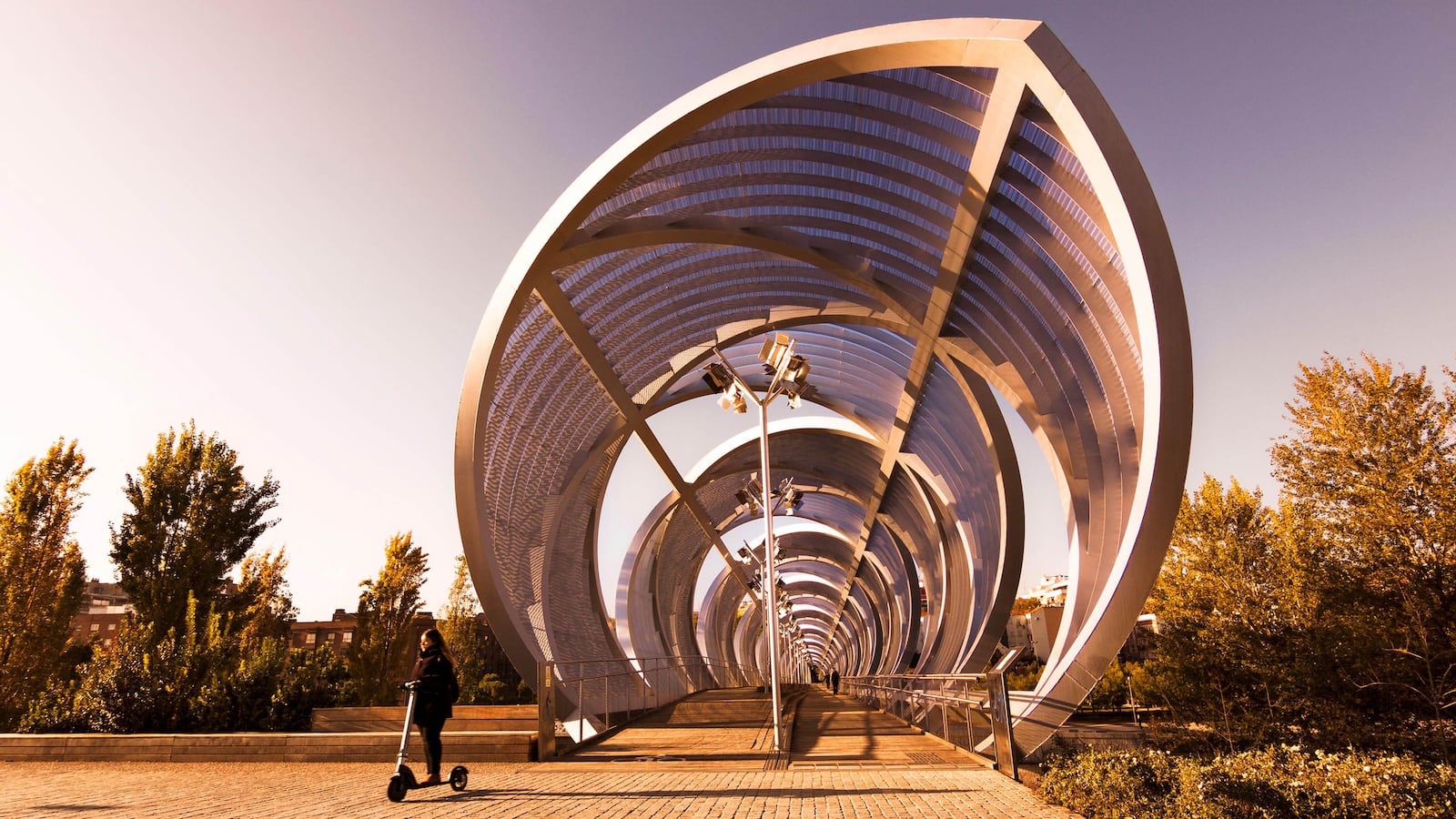 210309-kemper-madrid-tease_halxpg