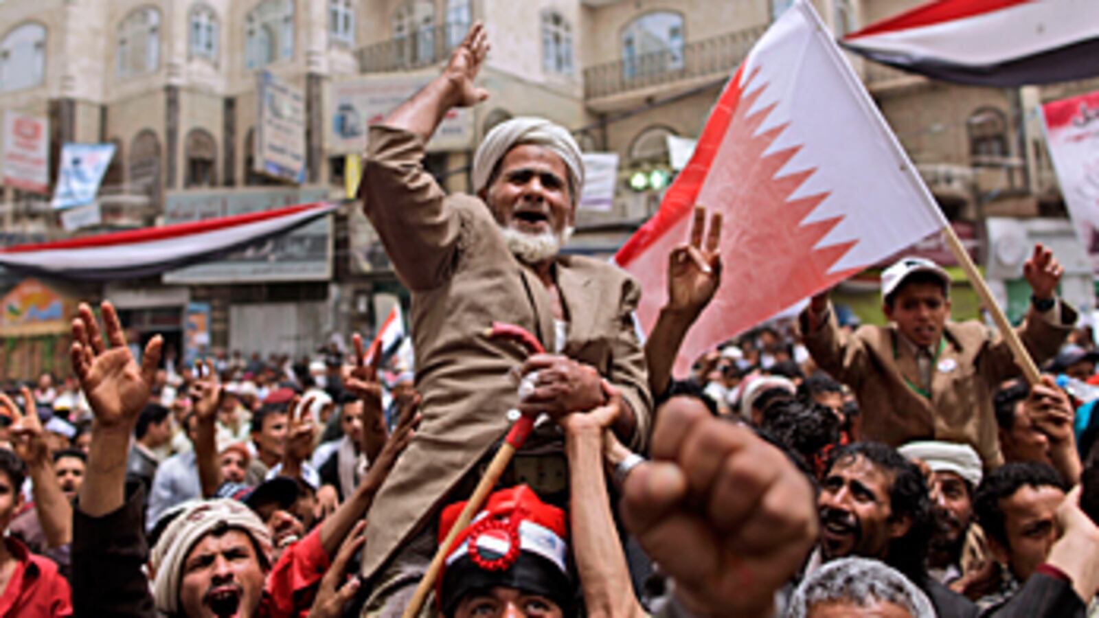 cheats/2011/03/28/110-dead-in-weapons-factory-explosion/yemen-protests-4_y2d7nm