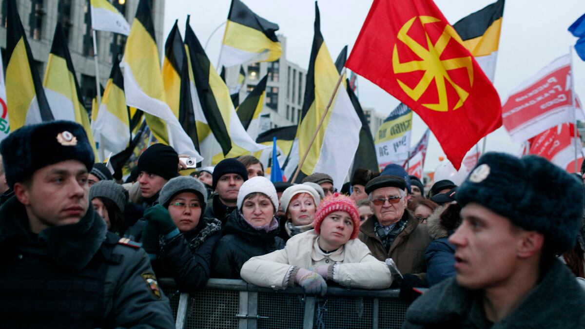 cheats/2011/12/26/moscow-denies-any-crisis/moscow-talks-cs_z5iovl