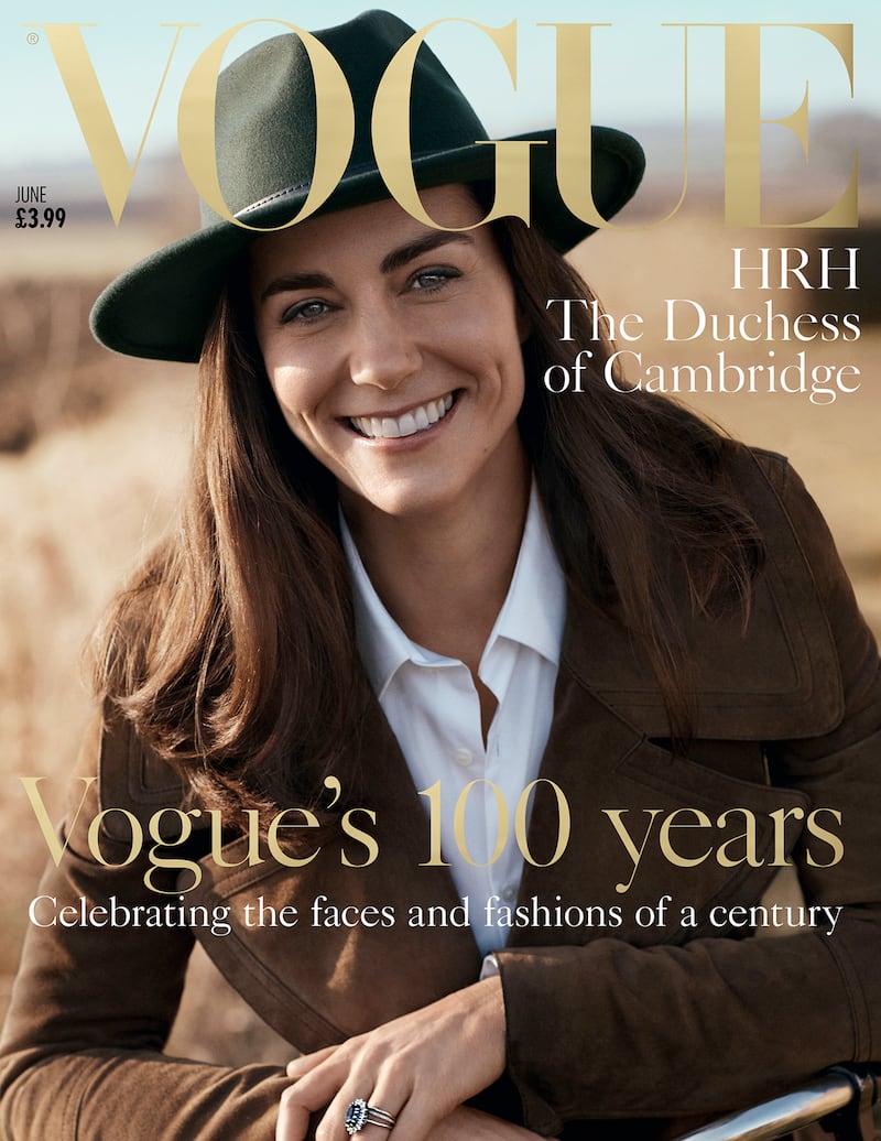 articles/2016/04/30/kate-is-vogue-s-new-cover-girl/160430-sykes-vogue-duchess-embed1_p6dl2o