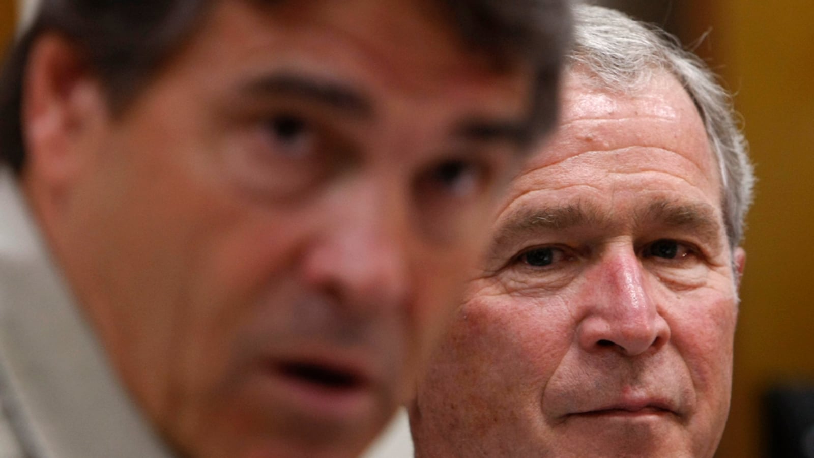 articles/2011/08/17/rick-perry-s-war-with-the-bushies-why-karl-rove-is-fighting-his-2012-bid/bush-perry-latimer_iybbxi