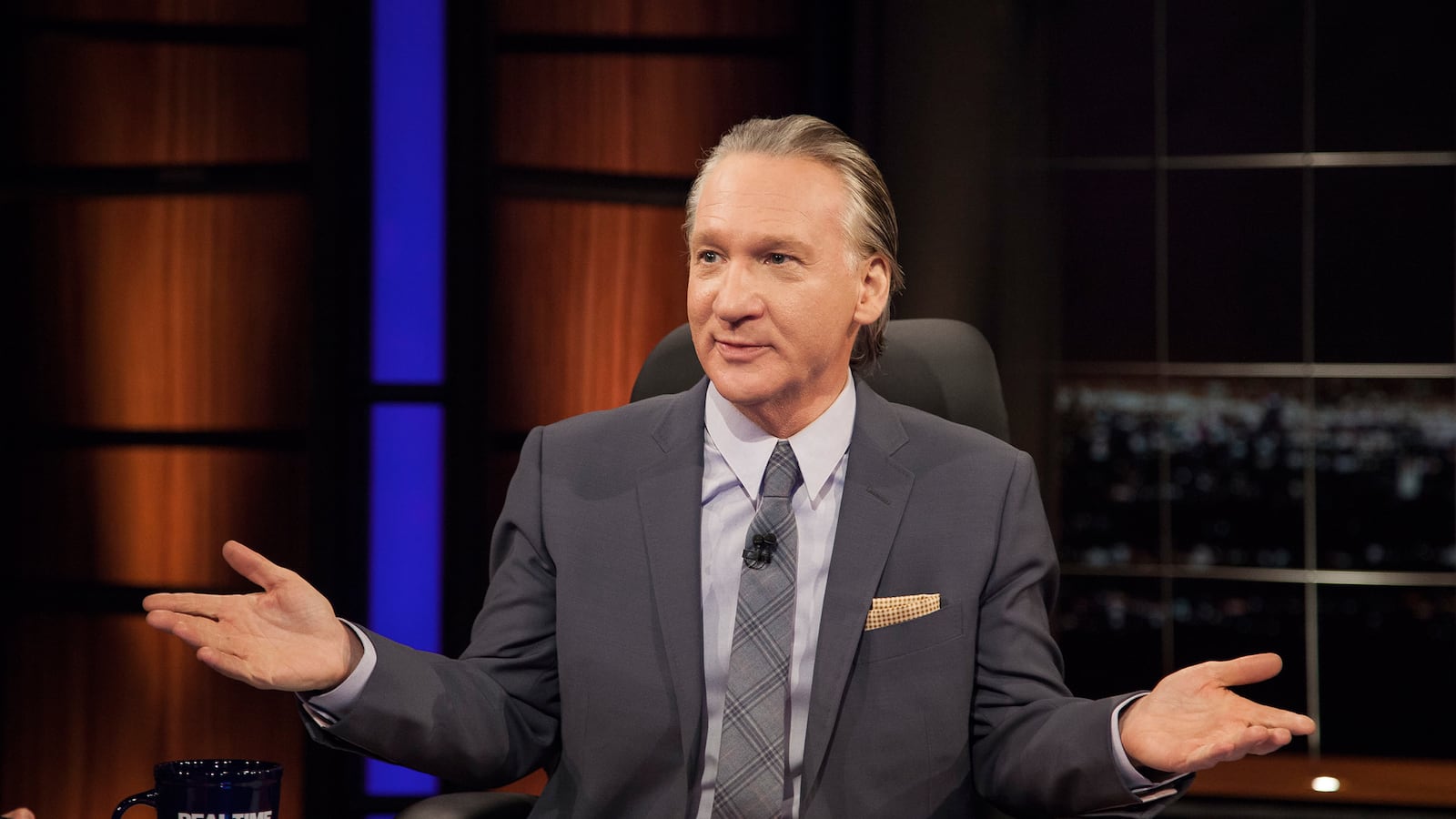 articles/2015/04/24/bill-maher-makes-the-first-joke-about-bruce-jenner-after-his-i-am-a-woman-admission/150424-stern-maher-tease_ebqnb4
