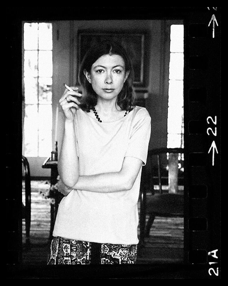 galleries/2015/03/15/joan-didion/150311-joan-didion6_jvttxf