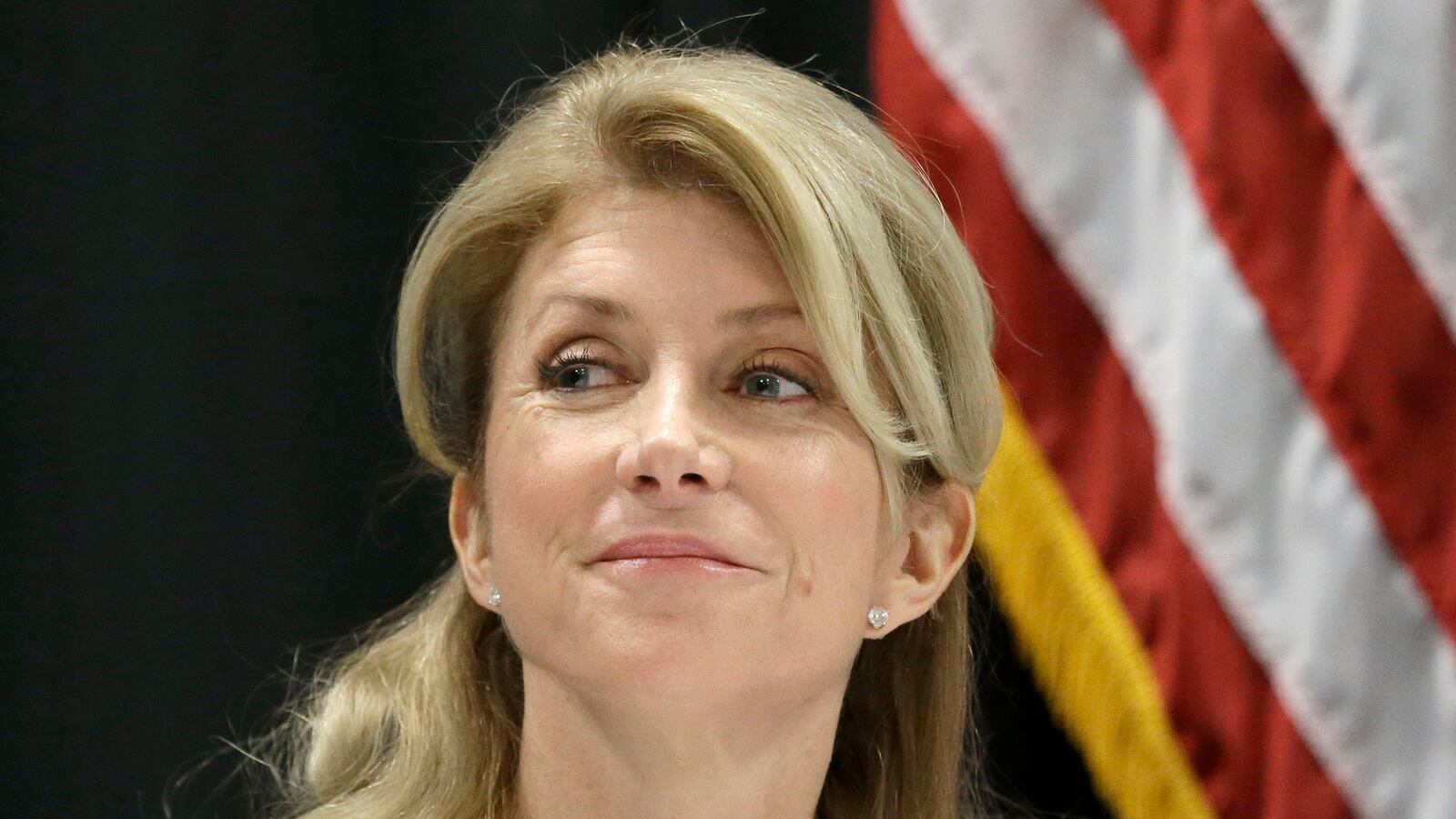 cheats/2014/01/19/wendy-davis-stretches-the-truth/140119-davis-chat_l14xlk