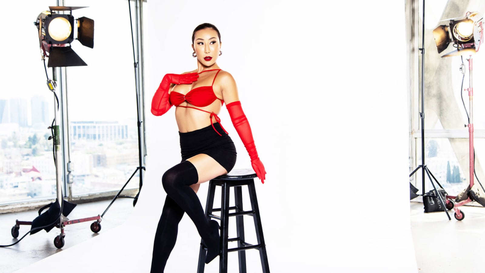 221202-Hay-tease_ghpqbb