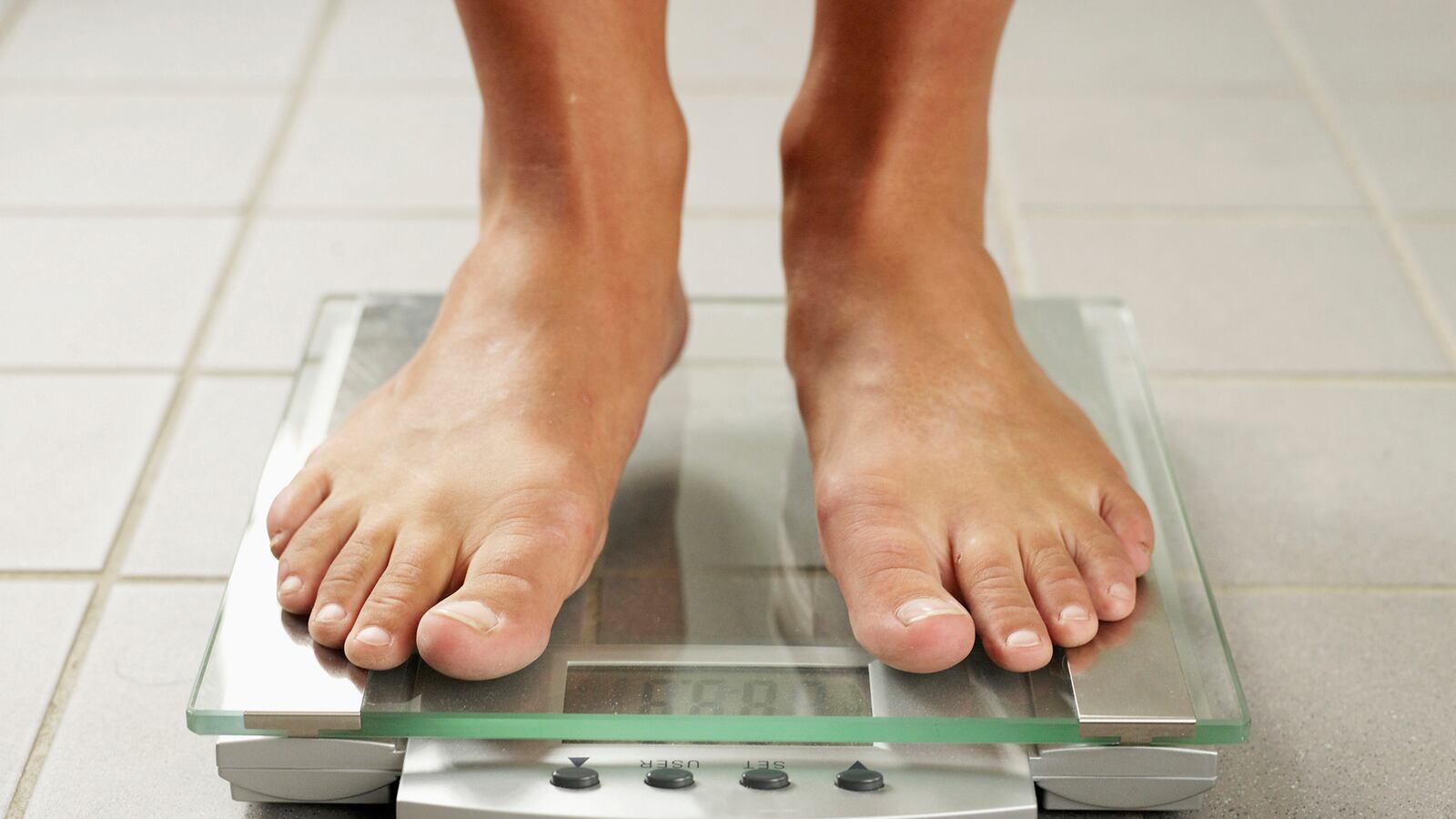 cheats/2012/07/18/fda-approves-new-diet-drug/weight-loss-pill-fda-cheat_h64r8q