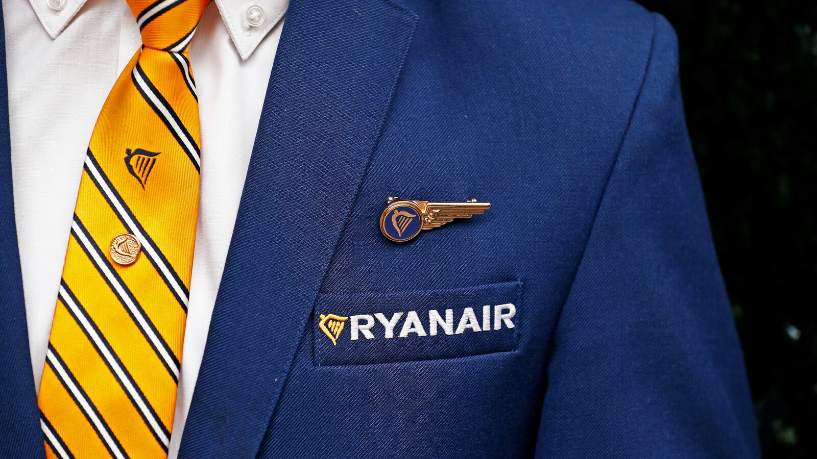 A man in a Ryanair-branded suit