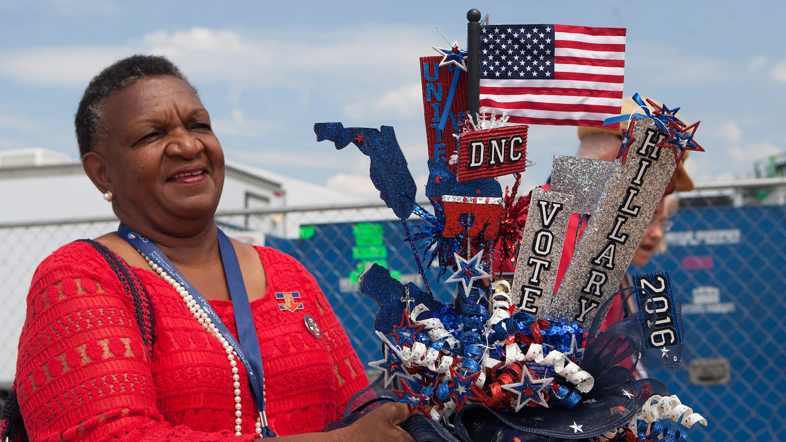 articles/2016/08/09/is-florida-even-a-swing-state-anymore/160808-Tomasky-florida-blue-tease_epib4d