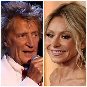 Rod Stewart told Kelly Ripa something nobody had ever told her.