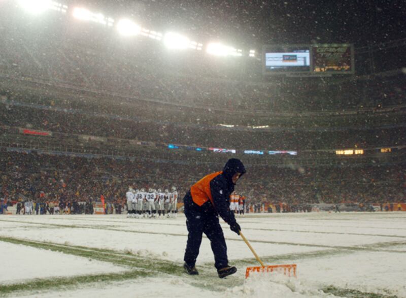 galleries/2011/04/05/quiz-nfl-strike-or-government-shutdown/nfl-or-government---workers_lo48ta