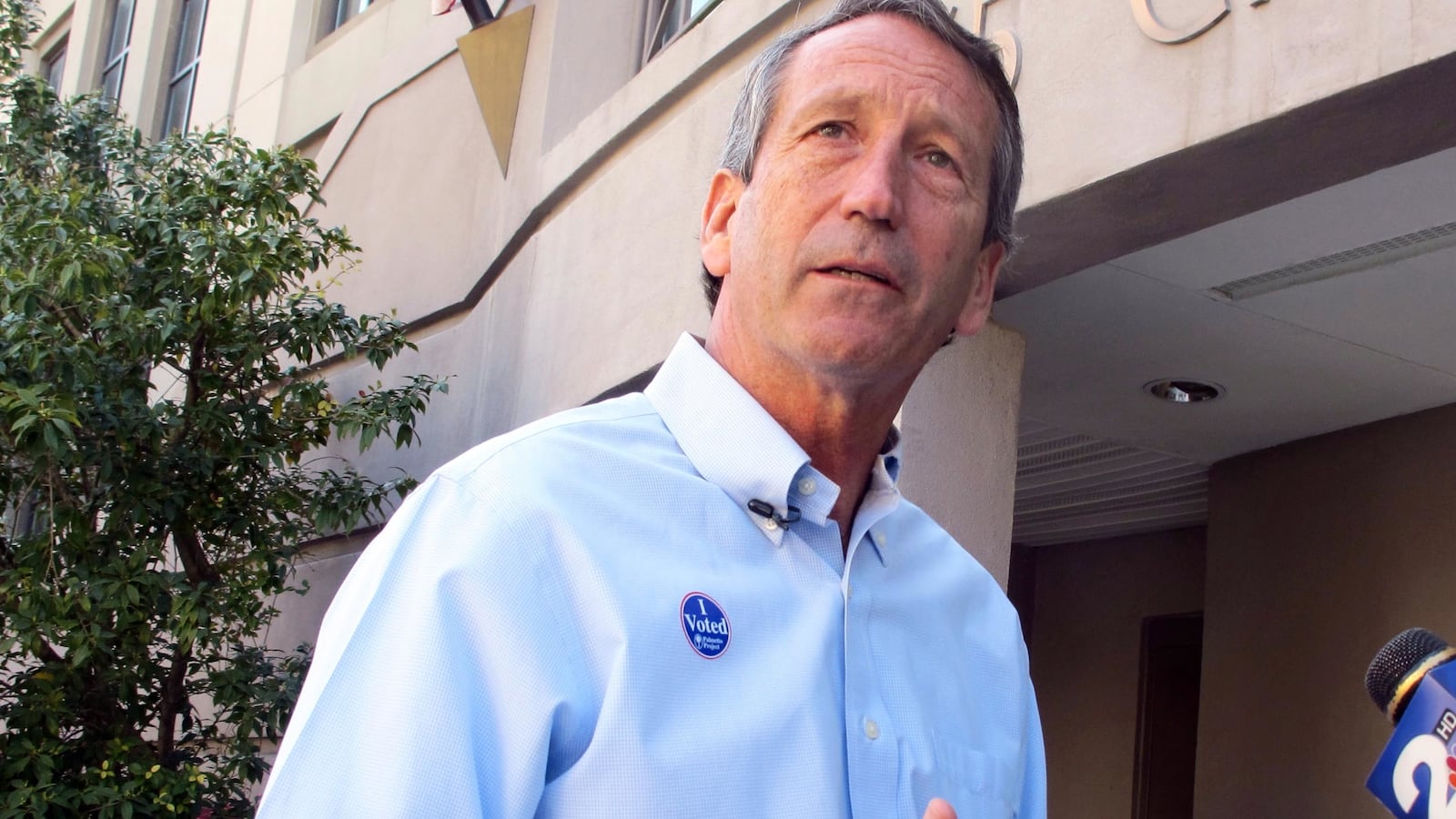 articles/2013/04/18/mark-sanford-ditched-by-nrcc-but-counting-him-out-would-be-unwise/130417-mark-sanford-campaign-avlon-tease_pnfceu