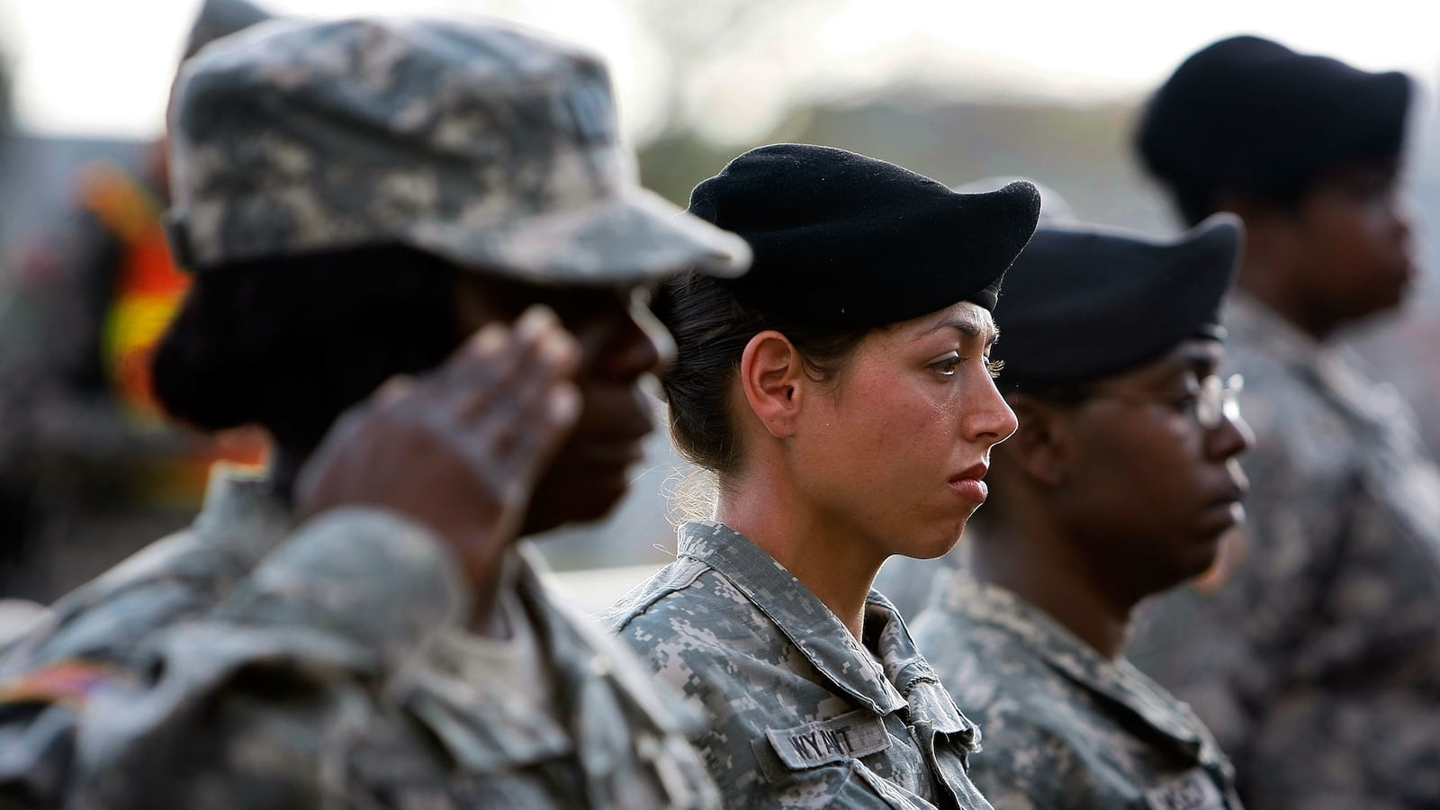 articles/2013/01/29/women-in-combat-a-debate-that-deserves-more-than-giggles/women-in-combat-a-debate-that-deserves-more-than-giggles-image_qhjswn