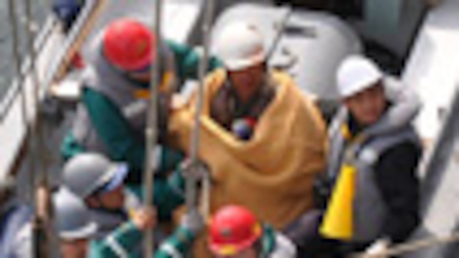 cheats/2011/04/03/man-steered-boat-into-tsunami/hp-high---japan-survivors_pugxzg