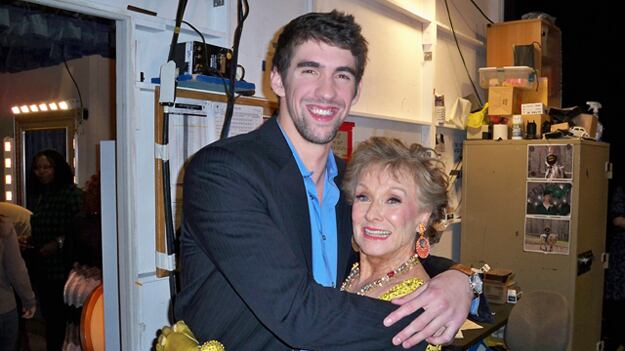 galleries/2010/08/25/best-celebrity-twit-pics/twitter-829---cloris-leachman_ecifvm