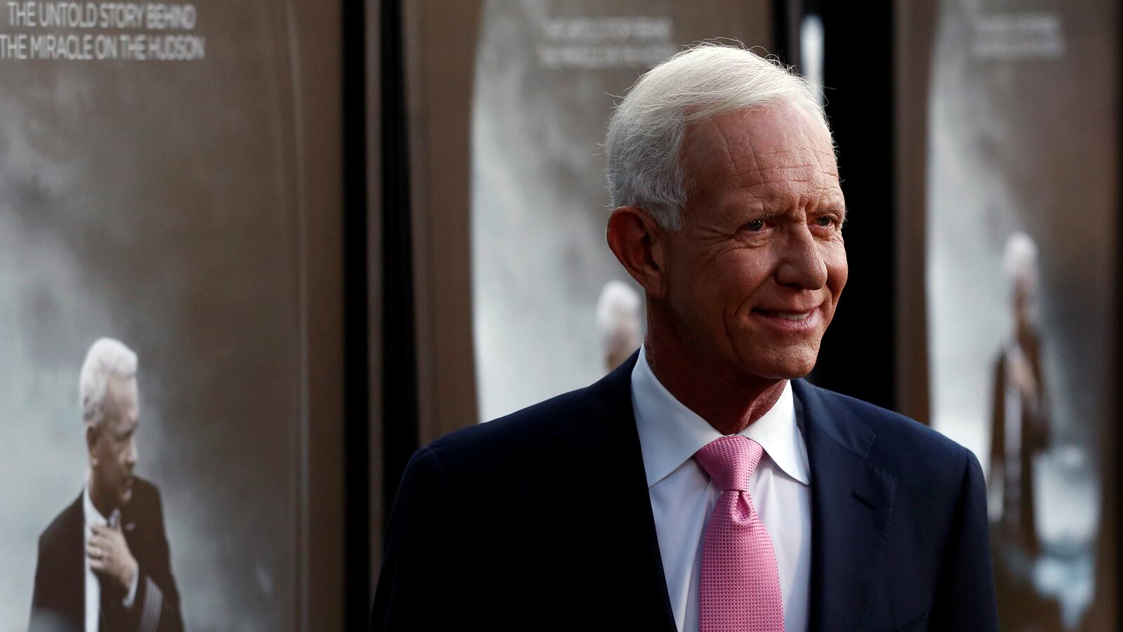 2016-09-09T120000Z_578985581_S1AEUAFZCGAB_RTRMADP_3_FILM-SULLY-PREMIERE_vbdmyh