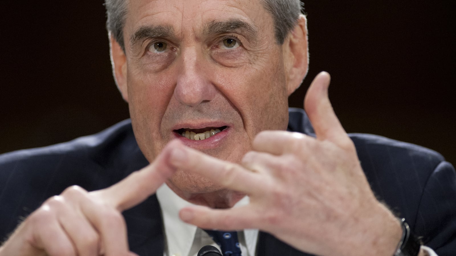 1811098-mueller-dems-tease_h85eas