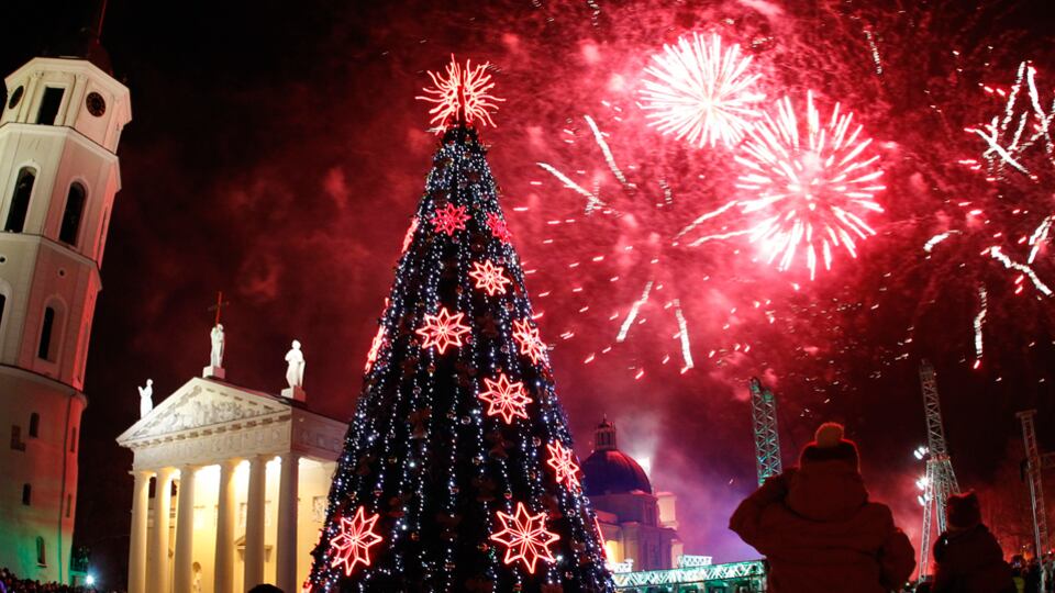 galleries/2010/12/20/spectacular-christmas-trees/christmas-trees-1_kdsk9f