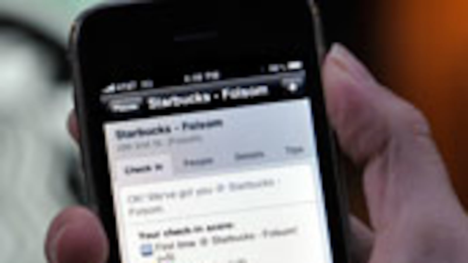 articles/2010/08/08/foursquare-and-stalking-is-geotagging-dangerous/riordan-foursquare_118653_qjt8xv