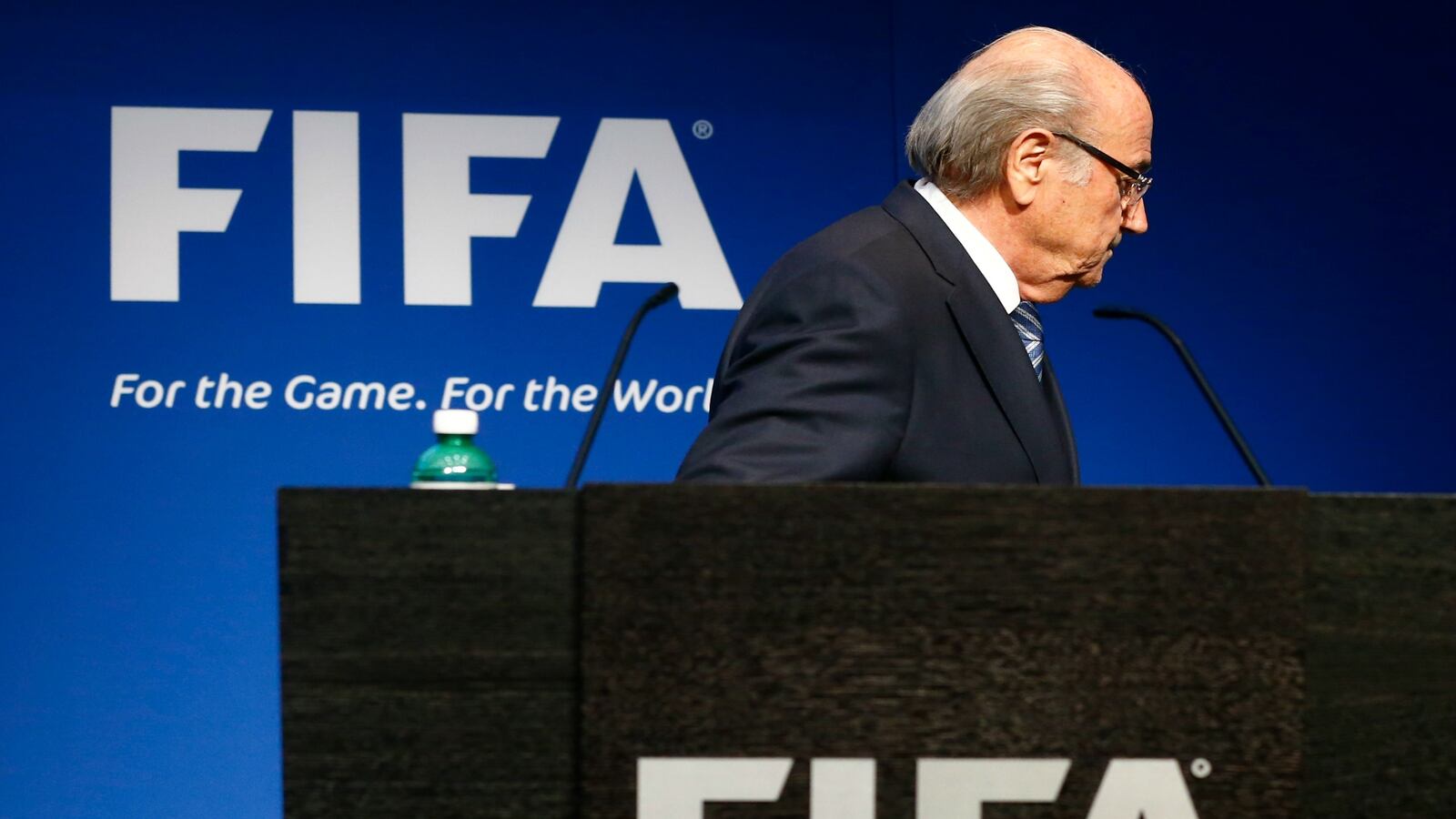 cheats/2015/06/07/fifa-russia-qatar-could-lose-world-cup/150607-fifa-cheat_ynbl8l