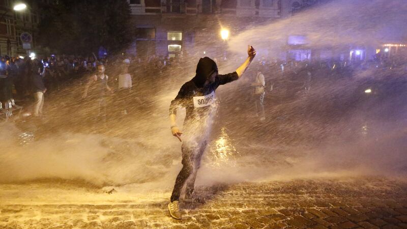 170707-G20-08_h66c9t